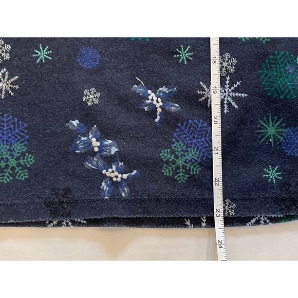 Karen Scott Navy Blue Long Sleeve Holiday Snowflake T-Shirt, Size L - Picture 10 of 10